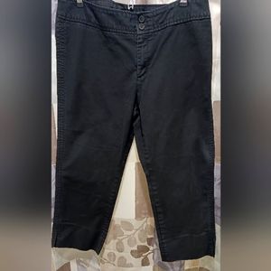 Gap Strech Cropped Pants in black
